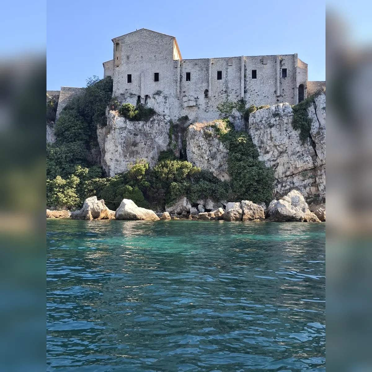 Billionaires' Bay