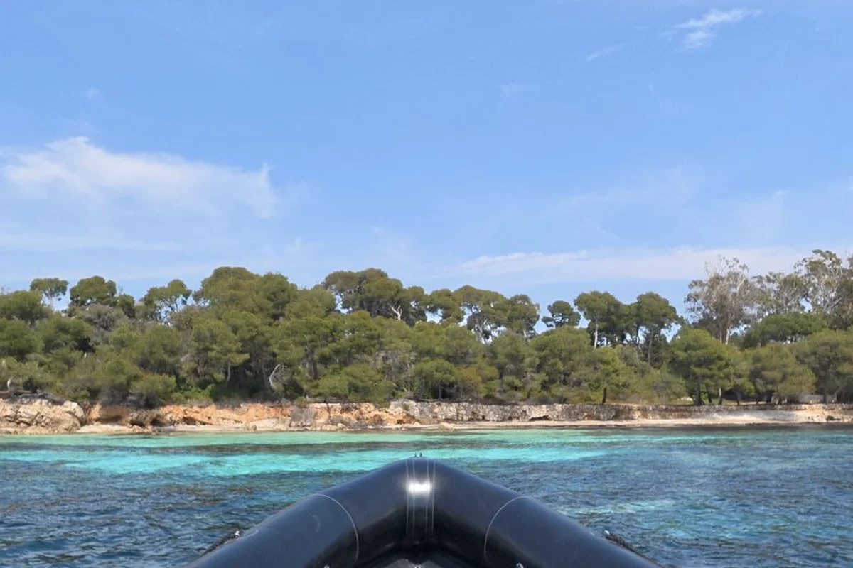 Approche de l'archipel de Lerins